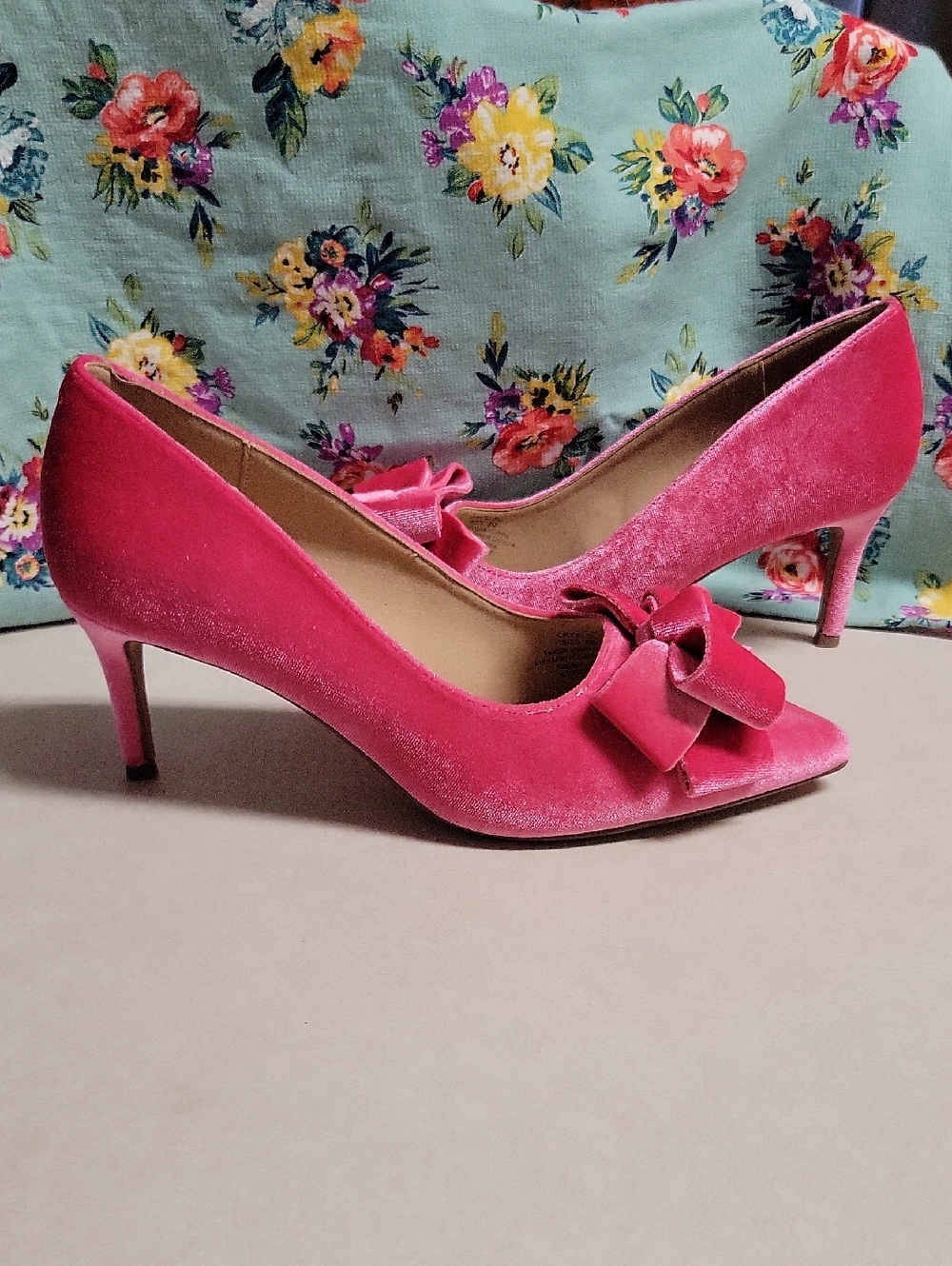 Journee Collection Vibrant Pink Velvet Pointed Bow Heels